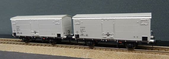 Rivarossi HR6563 FS Lfms Silver UK Gauge Refrigerated Wagon Set