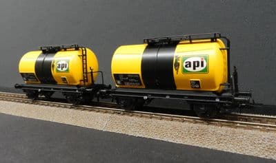 Rivarossi HR6566 FS Set of 2 tank wagons