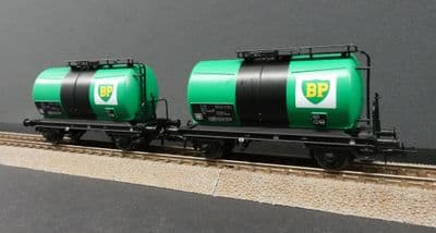 Rivarossi HR6567 FS Set of 2 tank wagons