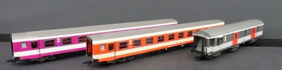 Roco 6200127 OBB coach set