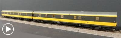 Roco 6210188 ÖBB 2 x Postal coaches with interior lights