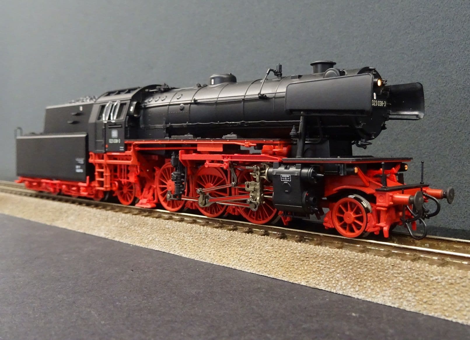 ROCO 72106 Dieseltriebzug DB DCCサウンド ROCO 72106 Dieseltriebzug DB DCCサウンド - メルカリ
