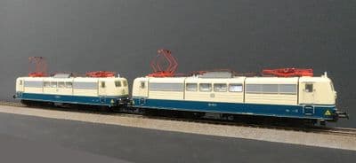 Roco 70407 DB Br151 Pack of 2 complete locos