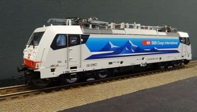 Roco 70733 SBB Ralpin Br186 Electric Locomotive