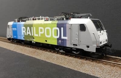 Roco 7500011 Railpool  Br186 Electric Locomotive