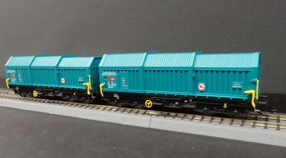 Roco TT 6680014 SBB set of 2 Telescopic hood wagons