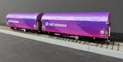 Roco TT 6680024 Rail Release set of 2 Tarpaulin wagons