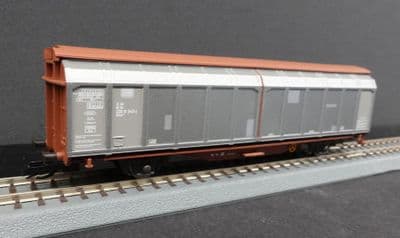 Roco TT 6680026 DB  Sliding wall wagon