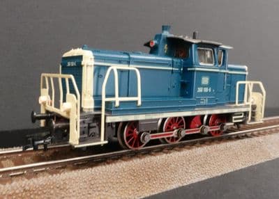 SH Fleischmann 4227 DB Br260 DCC fitted