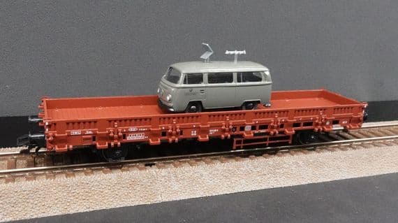 SH Trix 24201-02 DB Low sided wagon with postal vehicle load