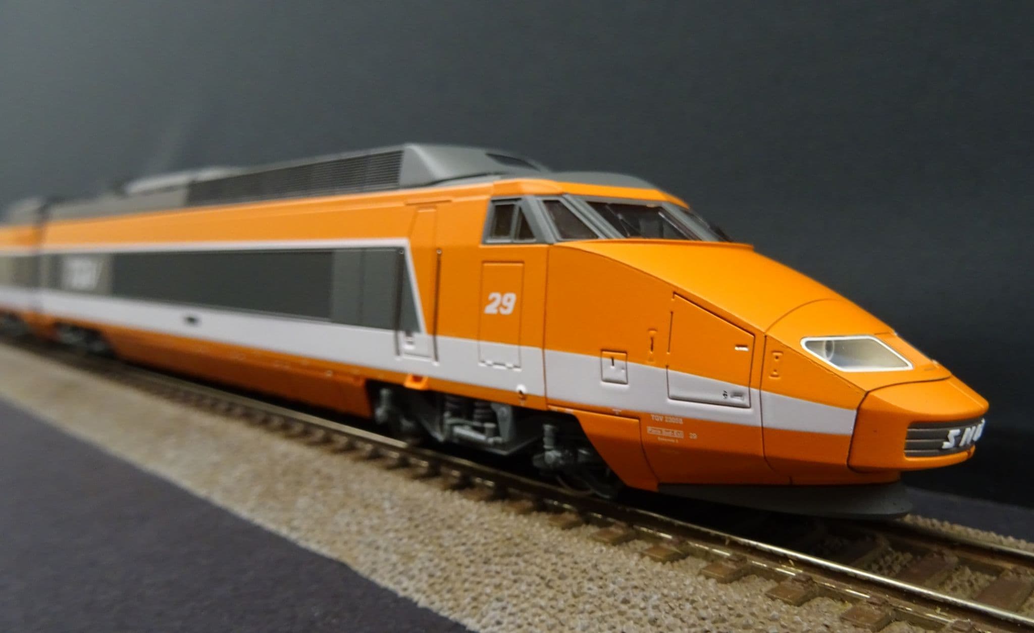 Voiture tete de rame 2eme cl tgv pse - etat neuf - avec boite - kato - echelle n - Modélisme