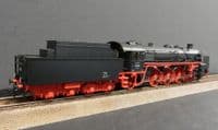 Trix 25019 DR Br19.0 Steam Locomotive DCC Sound and dynamic smoke