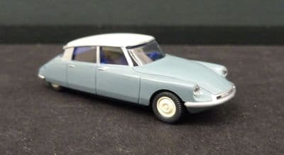 Wiking 080712 Citroen ID19 Alpine Blue/Grey White
