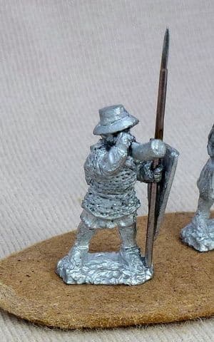 FEF11 12th C Infantry standard bearer/spearman