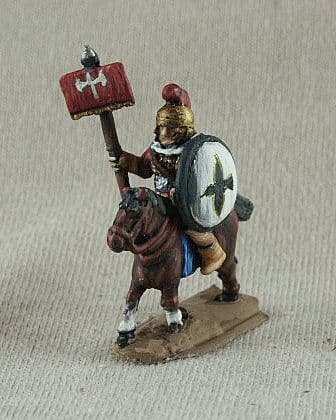 ITC11 Mounted Etruscan Standard Bearer