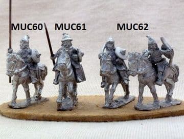 MUC60 Amirs Mamluk/standard bearer