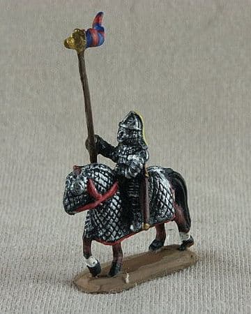 PAC10 Cataphract Standard Bearer