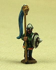 SXF24 Later Fyrdman Draco Standard Bearer