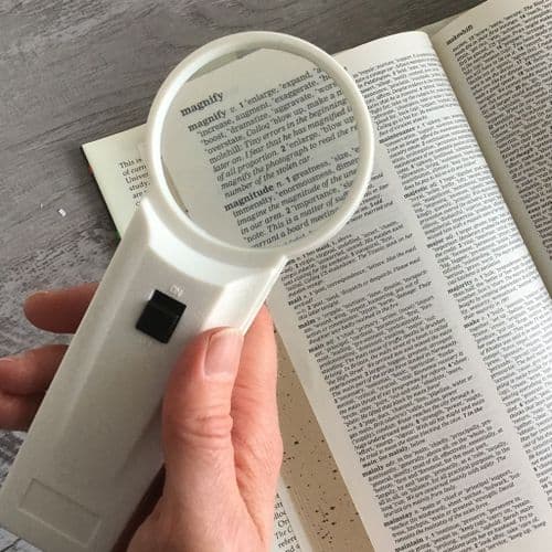 Illuminated Magnifier