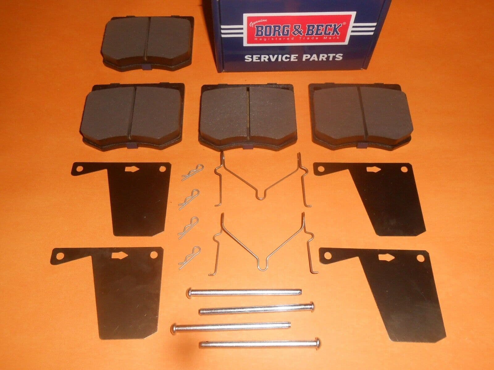 Borg & Beck Front Brake Pad Set For Ford Cortina MK3 MK4 MK5 (1970-1982) - 4 Pads
