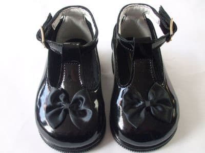 Baby Girls Toddler Hard Sole Black Baypods Walking Shoe