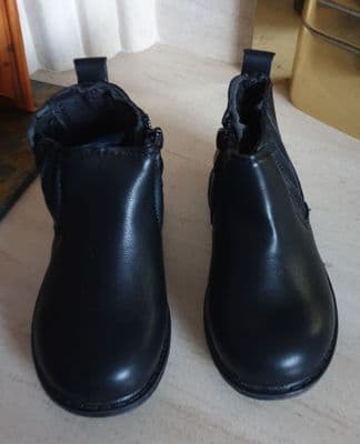 Baby Toddler Kids Leather Look Red, Black or Navy Blue Boots