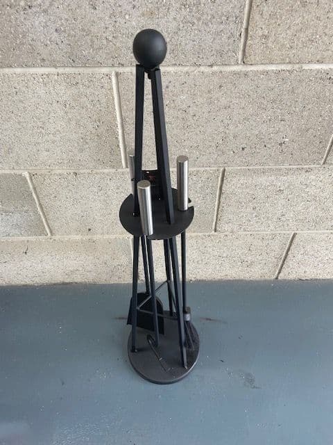 3 piece black pyramid companion set