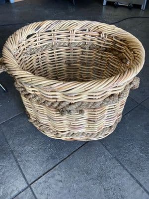 Medium oval brown antique finish basket with rope handles