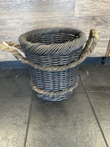 Small Circular Basket with rope handles