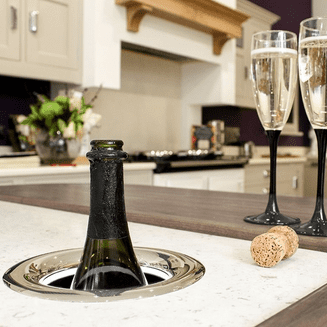 Kaelo Polished Brass Open Bottle Host