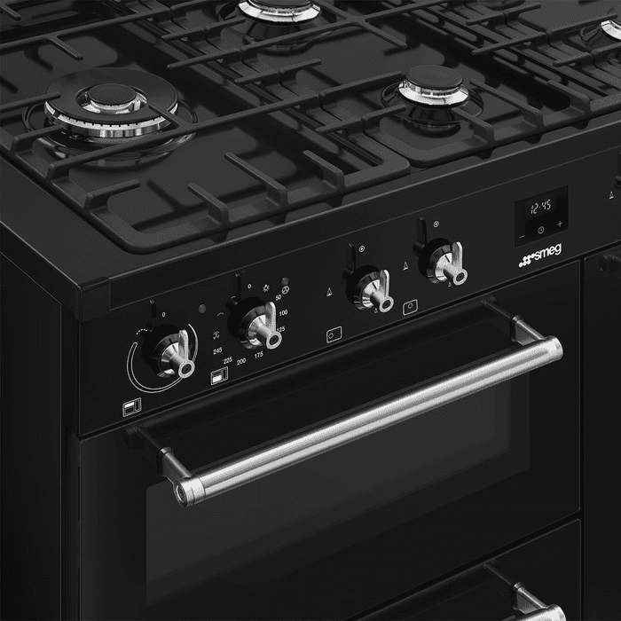 Smeg CX113GMBL 110cm Freestanding Range Cooker with Gas Top