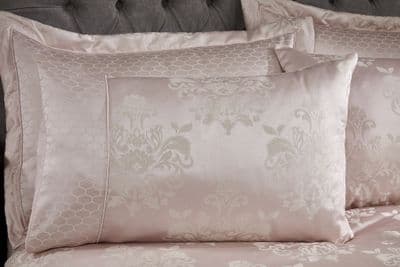 Chatsworth Pair of Housewife Pillowcases Blush