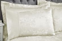 Chatsworth Pair of Housewife Pillowcases Ivory