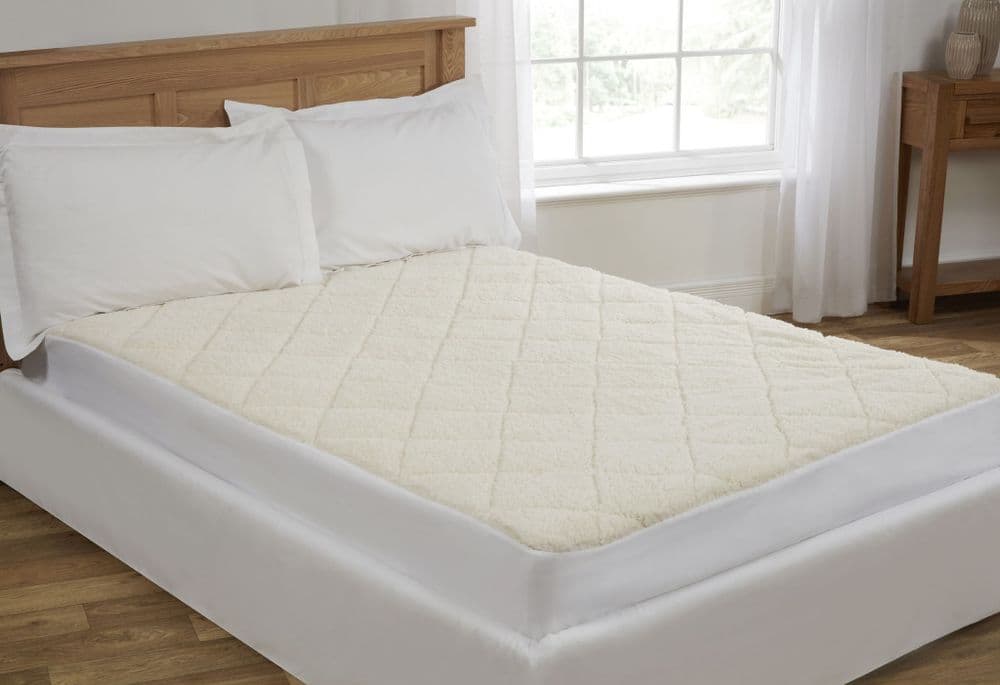 Hotel Collection Luxury Extra Deep Fleece Mattress Protector KS