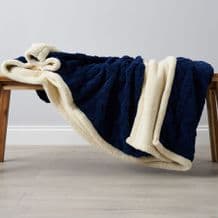 Jumbo Cable Knit Sherpa Throw Navy