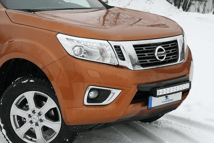 NISSAN NAVARA 2016 WILDERNESS LIGHTING BUMPER MOUNT & LED LIGHT BAR