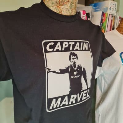 Bryan Robson Robbo graphic black tee t shirt Captain Marvel Manchester Icon