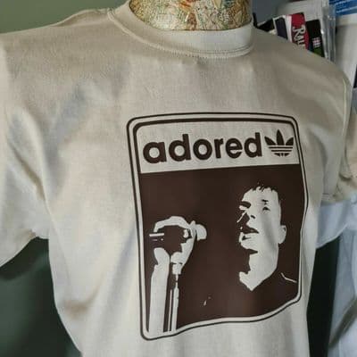 Ian Curtis Adored graphic Sand tee t shirt Manchester Hero Legend Joy Division
