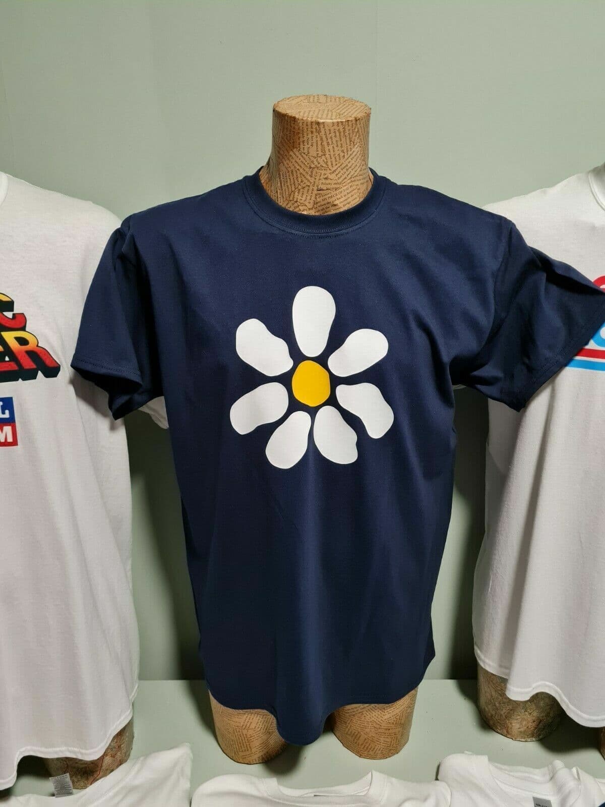 James the band Tim Booth Daisy T shirt 1990s design classic 