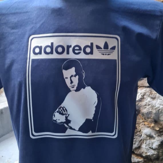 Stu Allan Adored graphic tee t shirt Manchester Heroes Legends