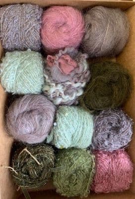 Adele's mohair giftbox - Protea (2)