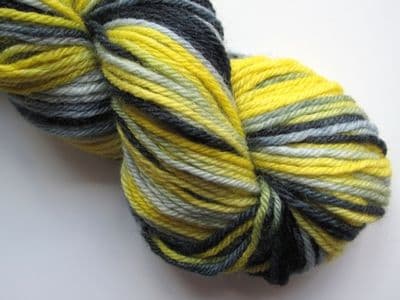 Apples And Pears BFL DK - Bright yellow, grey and black