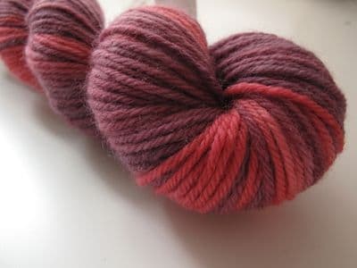 Apples And Pears BFL double knitting wool - Berry Blush