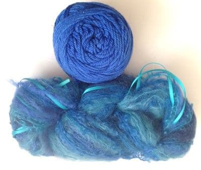 Magicball cowl - Capri with a royal blue solid