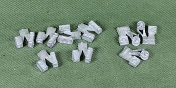 ACS8 25pdr ammo boxes & tannoy