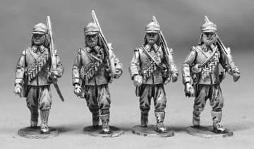 ECW57 Oxford Army musket at shoulder.