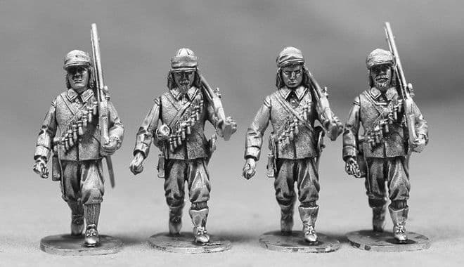 ECW58 Oxford Army musket at shoulder.