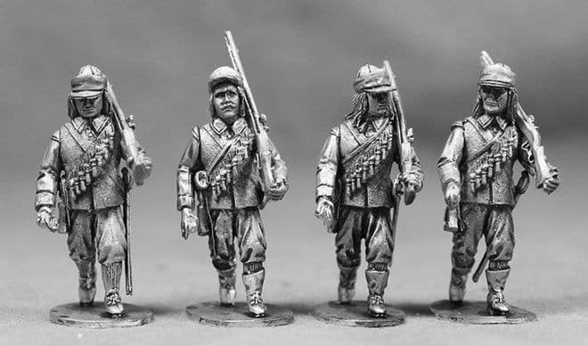 ECW59 Oxford Army musket at shoulder.