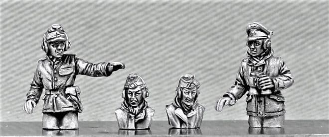HEER1 Late war Mounted PANZER crew.