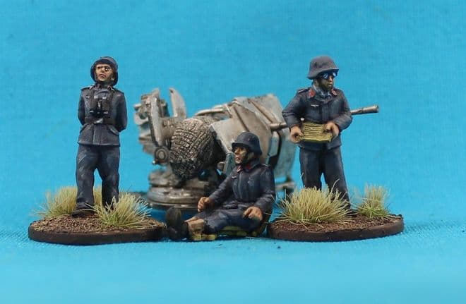 KA29 Luftwaffe crew and 2cm flack 30 gun.